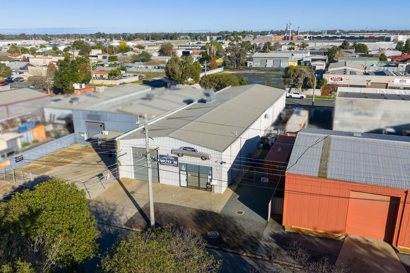 Click to view all images 2 Mitchell Street Shepparton VIC 3630 - Image 3