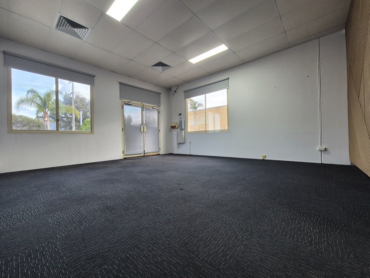 1/38 Oxleigh Drive Malaga WA 6090 - Image 3