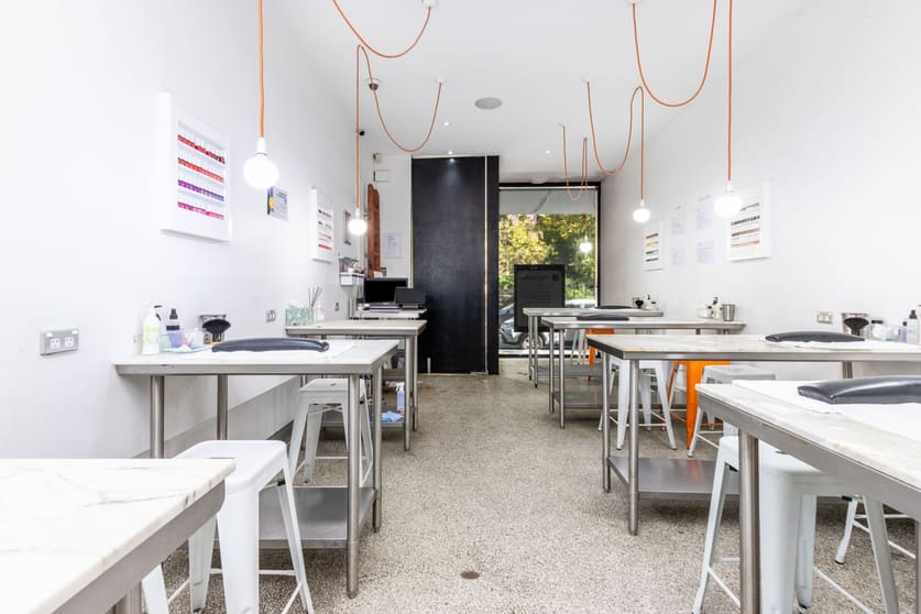 Click to view all images 330 Victoria St Darlinghurst NSW 2010 - Image 1