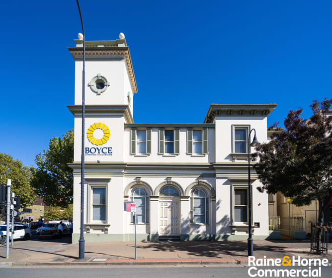 Click to view all images 44 Fitzmaurice Street Wagga Wagga NSW 2650 - Image 1
