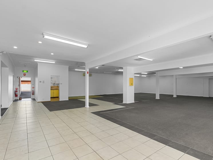 Click to view all images 112 Mcdouall Stuart Avenue Whyalla Norrie SA 5608 - Image 2