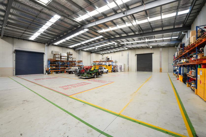 Click to view all images 189 Osborne Avenue Clayton South VIC 3169 - Image 2