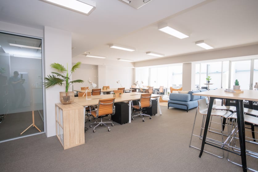 Click to view all images 202-204-206/46-48 East Esplanade Manly NSW 2095 - Image 2