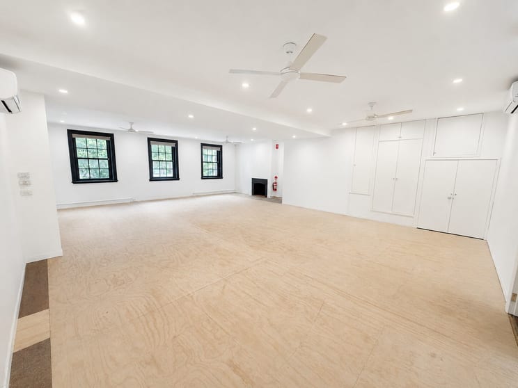 Click to view all images Studio 1/7-9 The Corso Manly NSW 2095 - Image 1