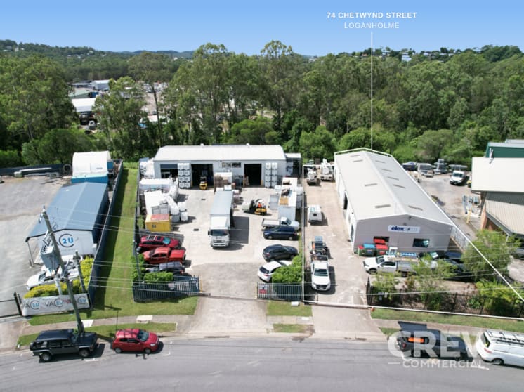 Click to view all images 74 Chetwynd Street Loganholme QLD 4129 - Image 2