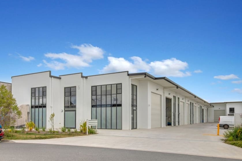 3/5 Lomandra Place Coolum Beach QLD 4573 - Image 1