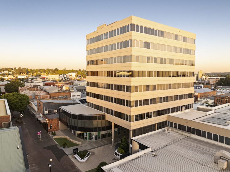 Click to view all images GF Tenancy 4/10 Russell Street Toowoomba QLD 4350 - Image 1