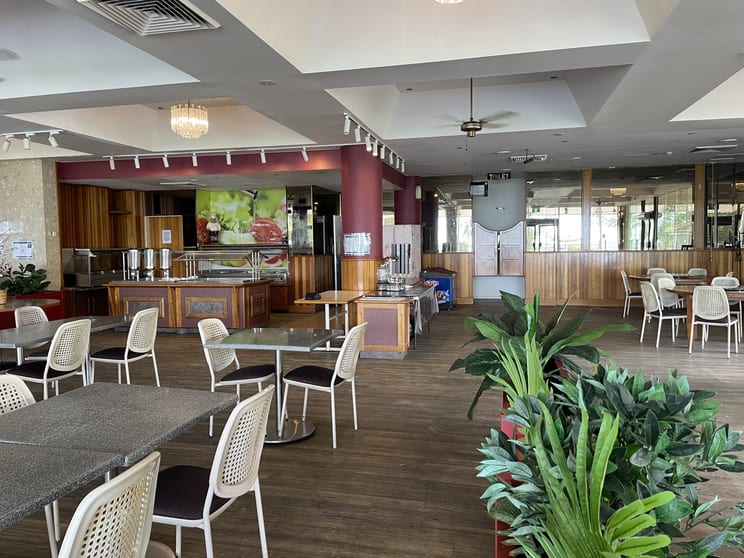 Click to view all images 223-227 Esplanade Cairns City QLD 4870 - Image 3