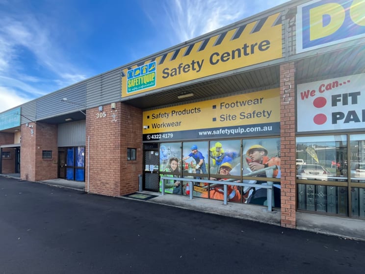 Click to view all images Unit 3/305 Manns Road West Gosford NSW 2250 - Image 1