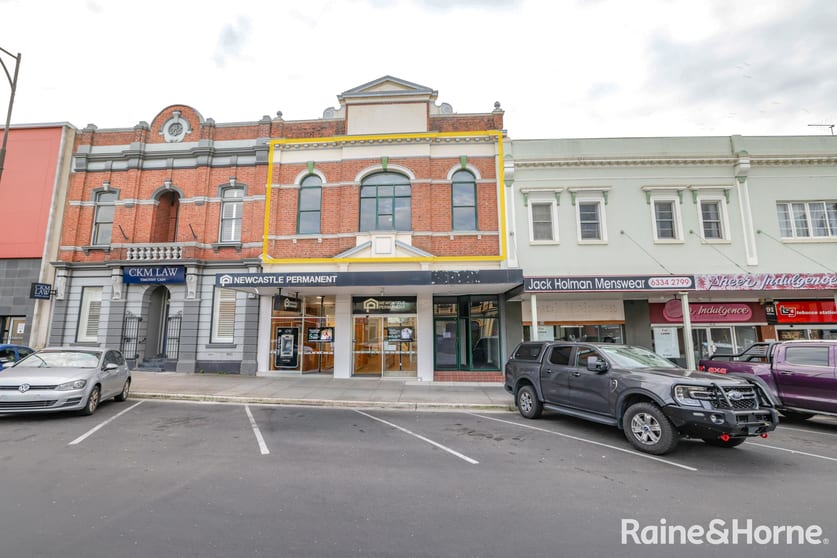 Click to view all images 99 William Street Bathurst NSW 2795 - Image 1