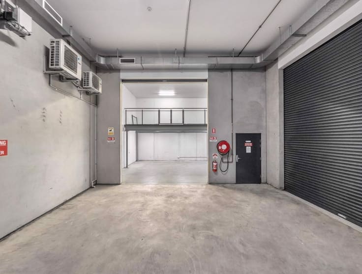 Click to view all images Enterprise Industrial Estate 95 Burrows Road Alexandria NSW 2015 - Image 2