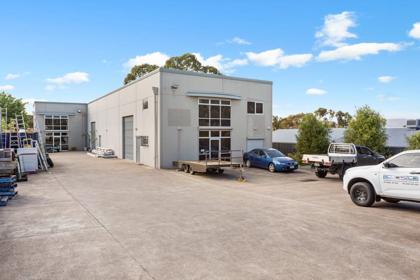 Click to view all images Unit 1/22 Famechon Crescent Modbury North SA 5092 - Image 2