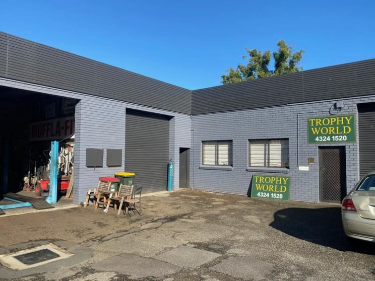 Click to view all images Unit 5/4-6 Moore Street West Gosford NSW 2250 - Image 2