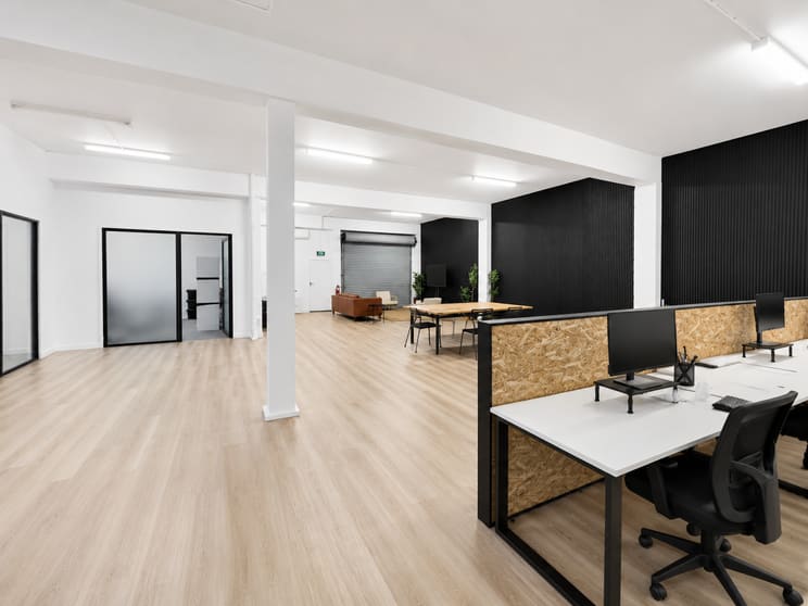 Click to view all images Unit 4/8 Wattle Road Brookvale NSW 2100 - Image 1