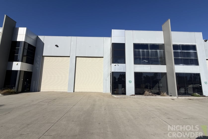 19/32 Silkwood Rise Carrum Downs VIC 3201 - Image 1