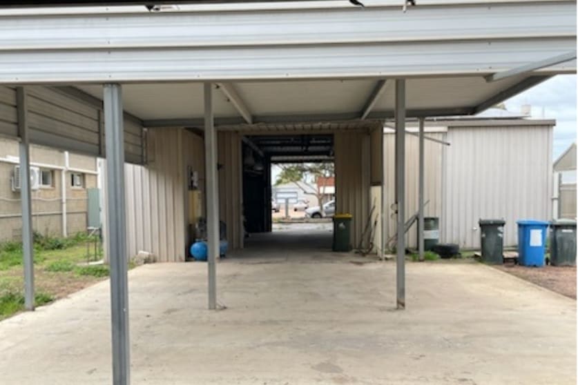 Click to view all images 92 Esmond Road Port Pirie SA 5540 - Image 3