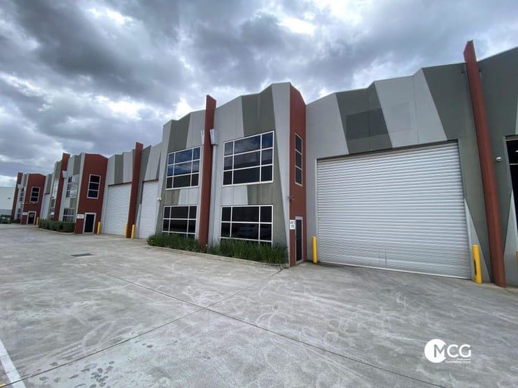 Click to view all images Unit 2/175 Derrimut Drive Derrimut VIC 3026 - Image 1