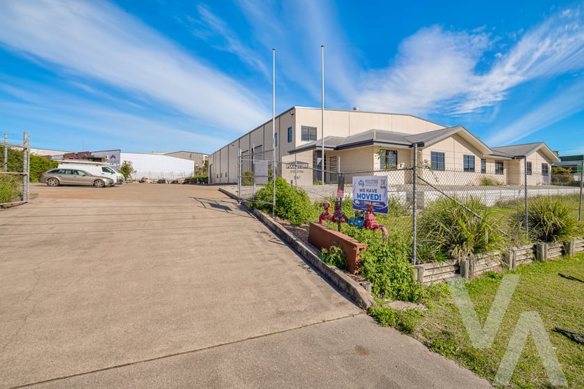 Click to view all images 54a Pendlebury Road Cardiff NSW 2285 - Image 3