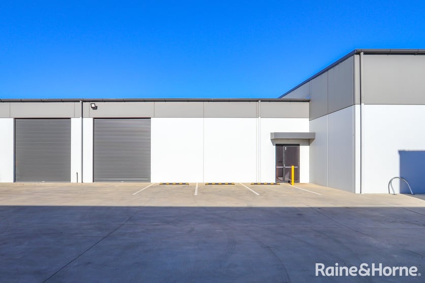 Click to view all images 7/41-43a Hampden Park Road Kelso NSW 2795 - Image 1