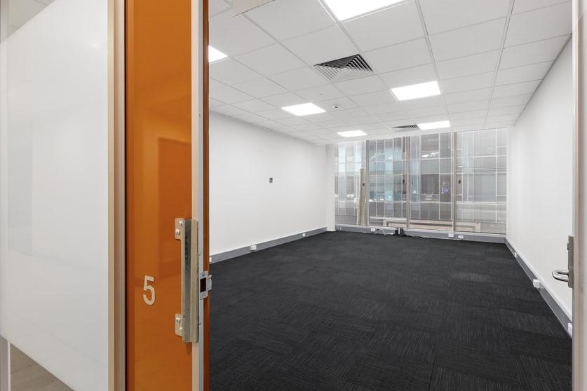 Click to view all images 5/25 Claremont Street South Yarra VIC 3141 - Image 3