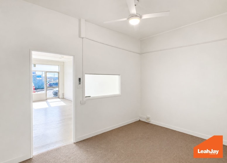 Click to view all images 8 High Street Belmont NSW 2280 - Image 3