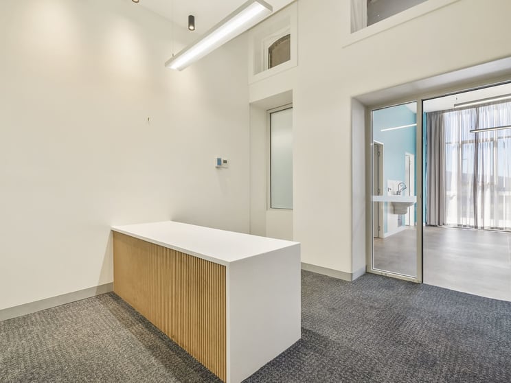 Click to view all images Ground Suite 3/10-12 The Avenue New Norfolk TAS 7140 - Image 2