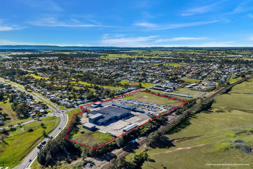 Click to view all images 84 Green Street Telarah NSW 2320 - Image 3