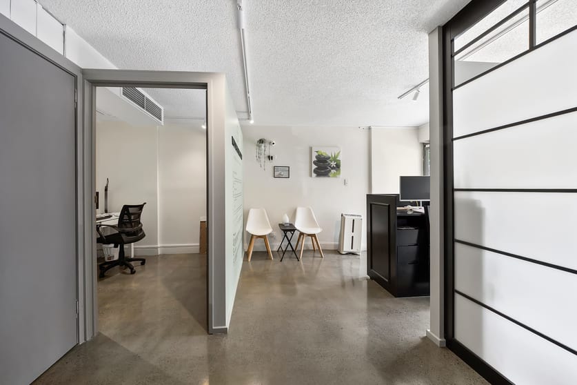 Click to view all images 6/27 Lamington Street New Farm QLD 4005 - Image 2