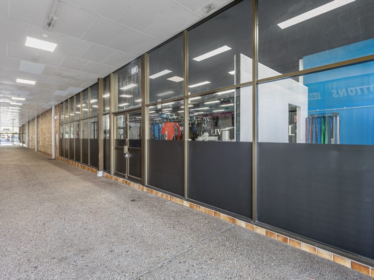 Click to view all images Shop 6/564 High Street Penrith NSW 2750 - Image 2