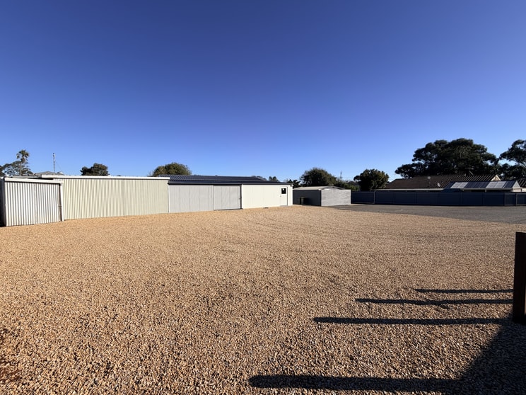Click to view all images 9 Barossa Valley Way Tanunda SA 5352 - Image 3
