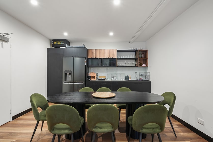 Click to view all images Suite 7/11 Beach Street Port Melbourne VIC 3207 - Image 3