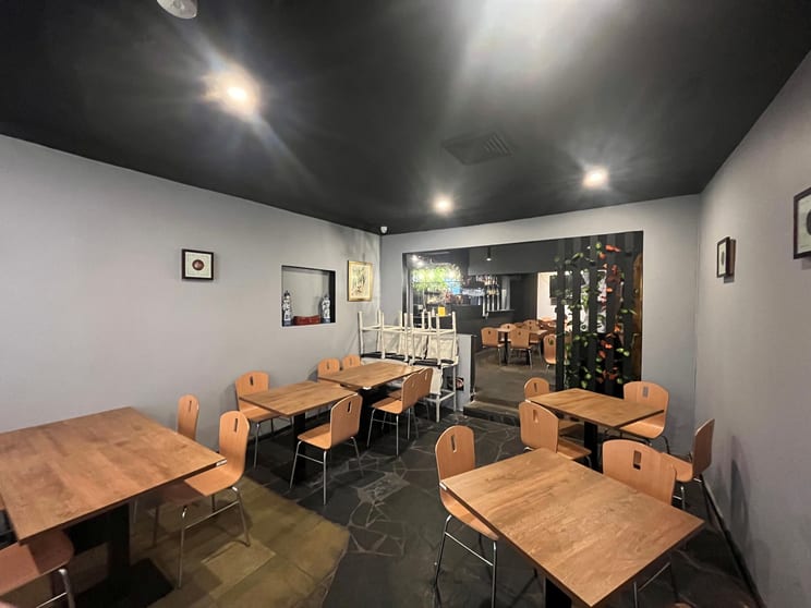 Click to view all images 557 Mt Alexander Road Moonee Ponds VIC 3039 - Image 2