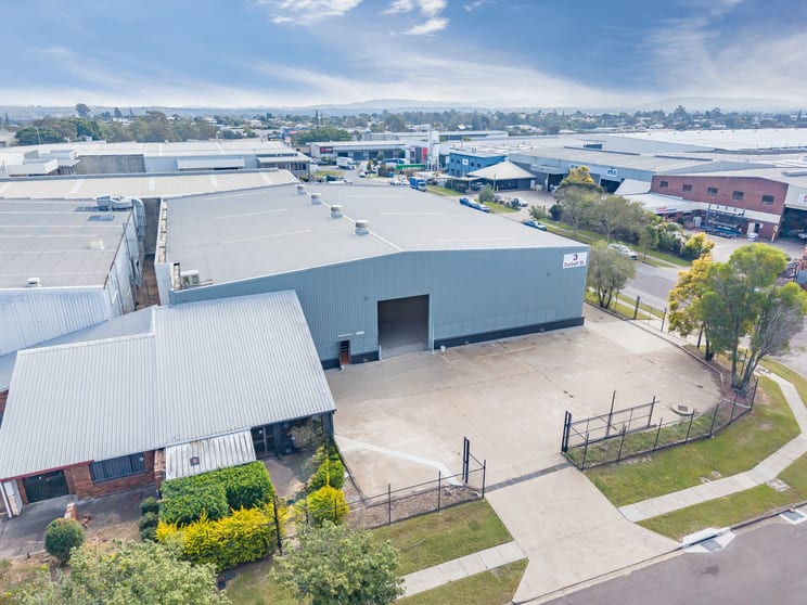 Click to view all images 3 Durbell Street Acacia Ridge QLD 4110 - Image 1