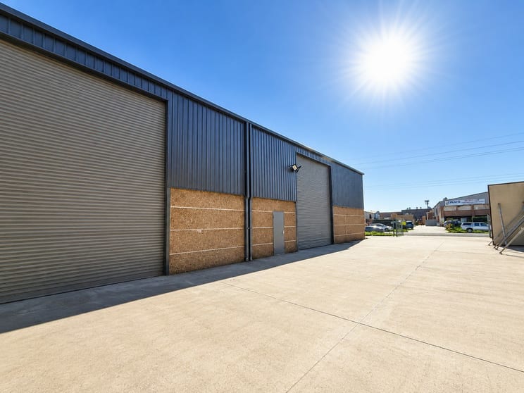 23 Devon Road Ingleburn NSW 2565 - Image 3