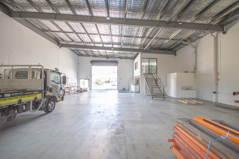 Click to view all images Molendinar QLD 4214 - Image 2