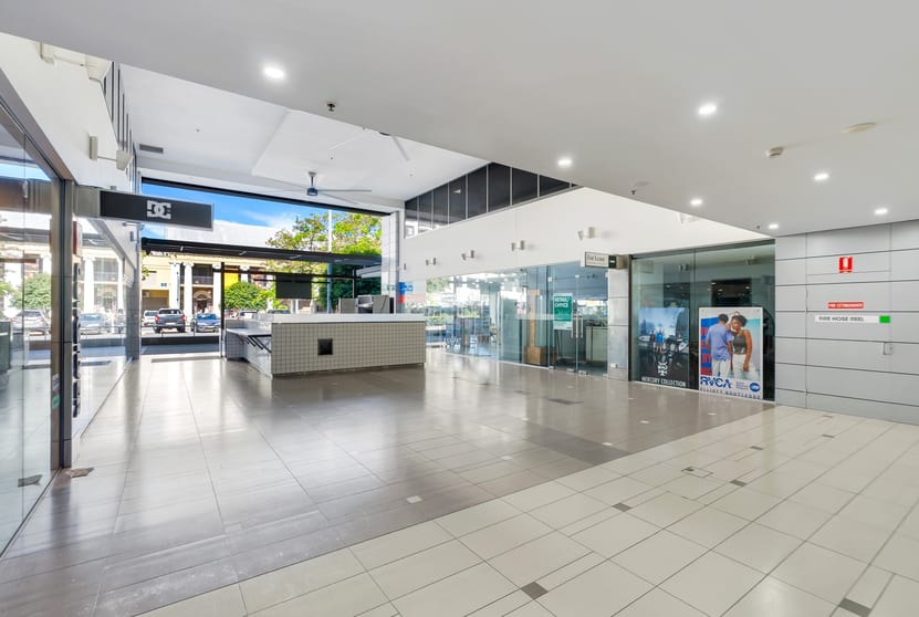 Click to view all images 42-52 Abbott Street Cairns QLD 4870 - Image 4