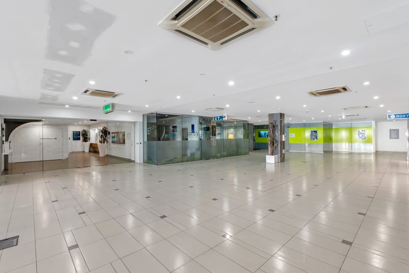 Click to view all images 42-52 Abbott Street Cairns QLD 4870 - Image 5