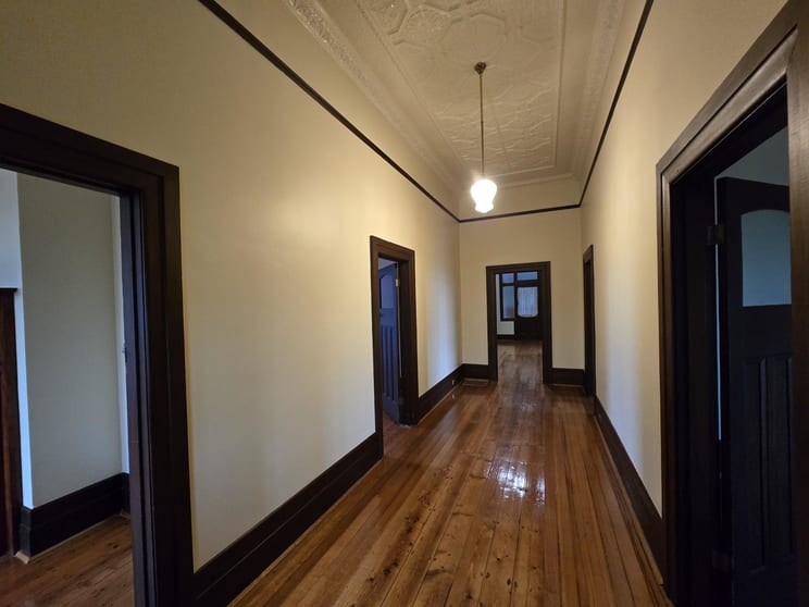 Click to view all images 11 Collins Street Traralgon VIC 3844 - Image 3