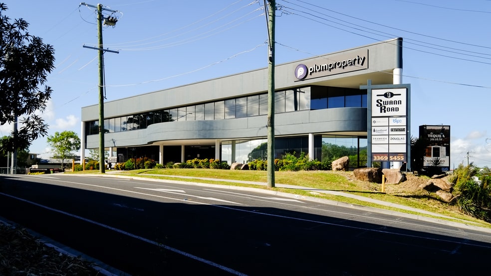 Click to view all images 1 Swann Road Taringa QLD 4068 - Image 3