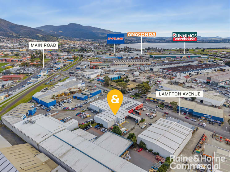 Click to view all images Unit 2/11A Lampton Avenue Derwent Park TAS 7009 - Image 3
