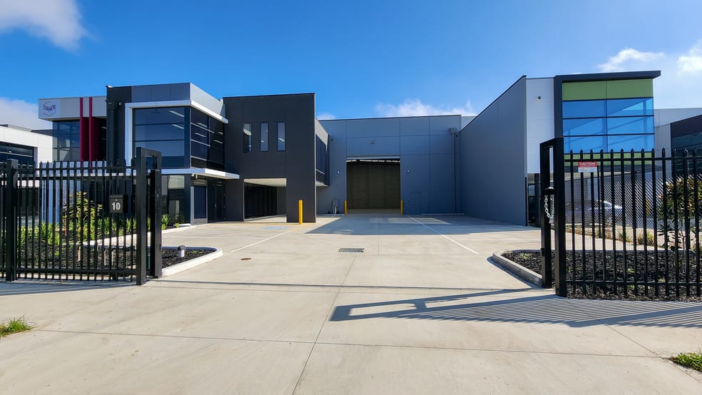 10 Bass Court Keysborough VIC 3173 - Image 1