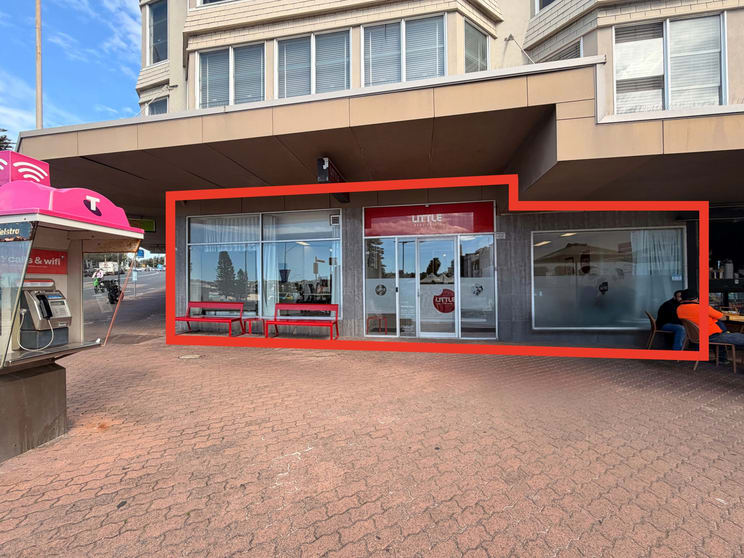 Click to view all images 70 Campbell Parade Bondi Beach NSW 2026 - Image 3