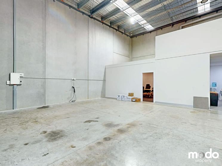 Click to view all images 1 Tesmar Circuit Chirnside Park VIC 3116 - Image 3