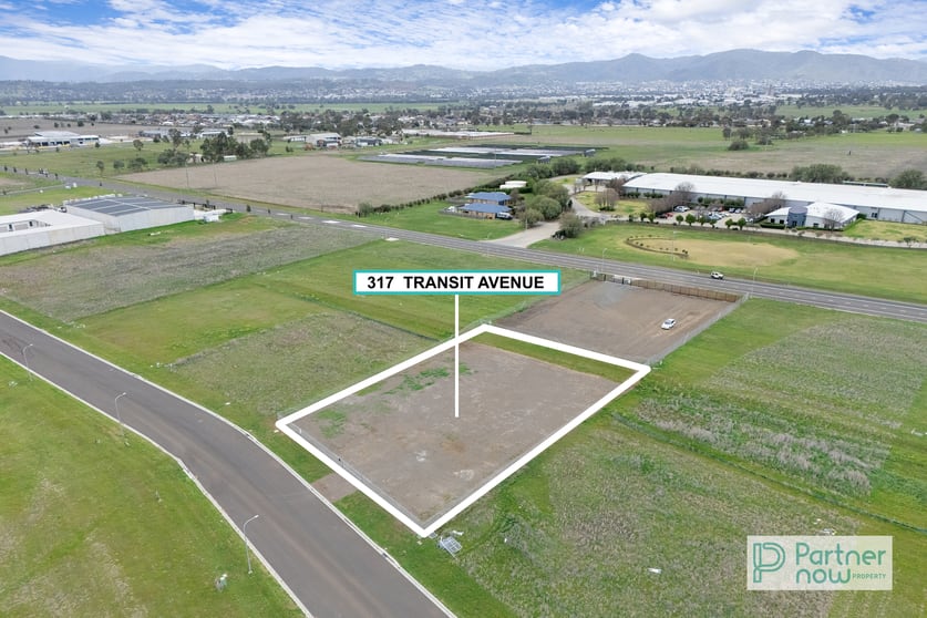 Click to view all images 15 Transit Avenue Tamworth NSW 2340 - Image 3