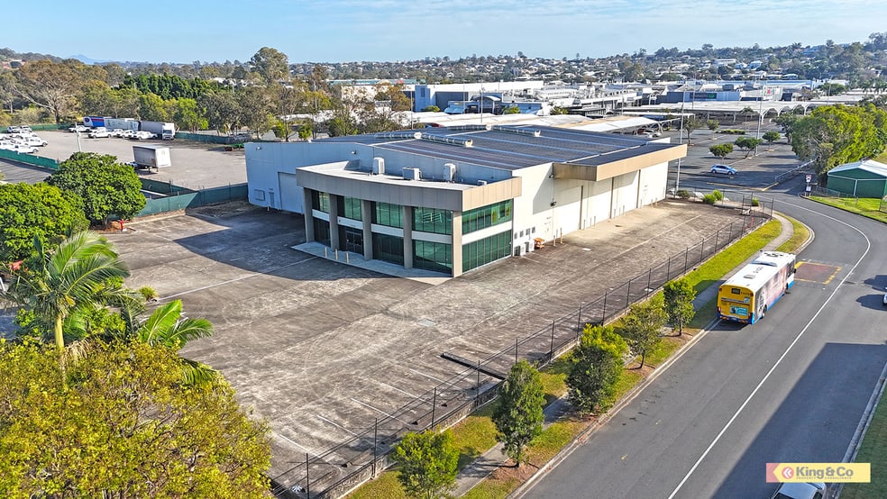 Click to view all images 55 Hayward Street Stafford QLD 4053 - Image 2
