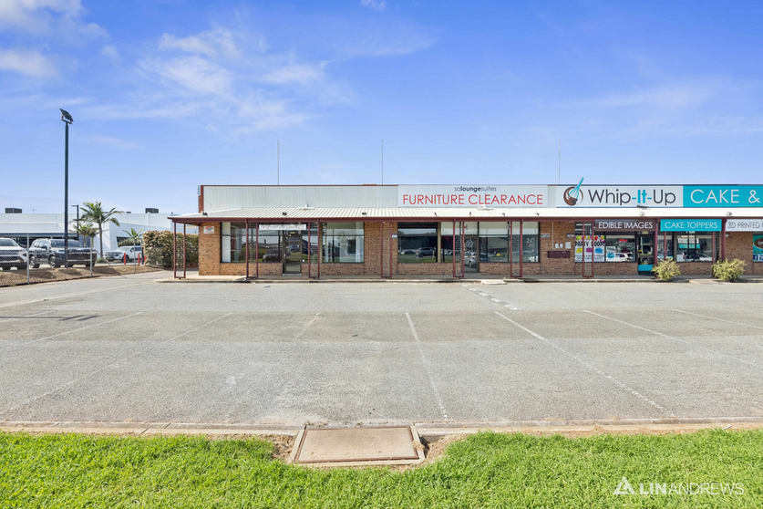 Click to view all images Unit 8 & 9/1445 Main North Road Para Hills West SA 5096 - Image 3