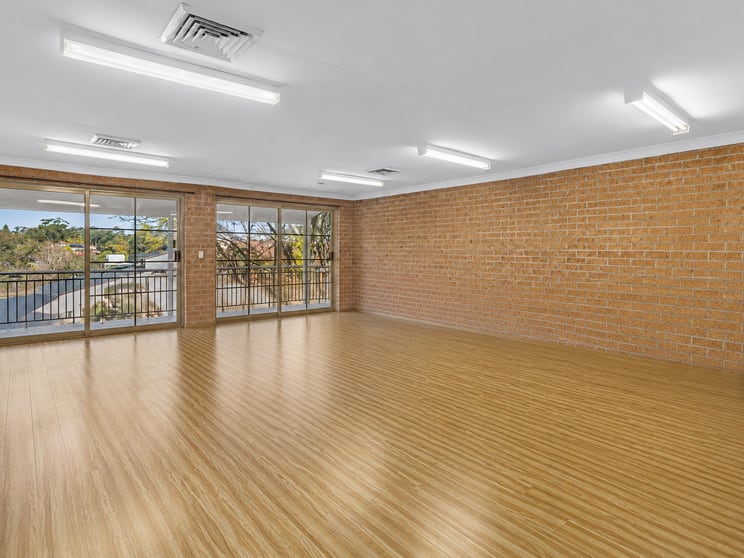 Click to view all images 5/31 Terminus Street Castle Hill NSW 2154 - Image 2