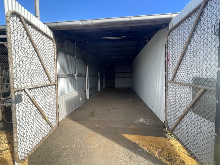 Click to view all images Bay 19/177-185 Anzac Avenue Harristown QLD 4350 - Image 3