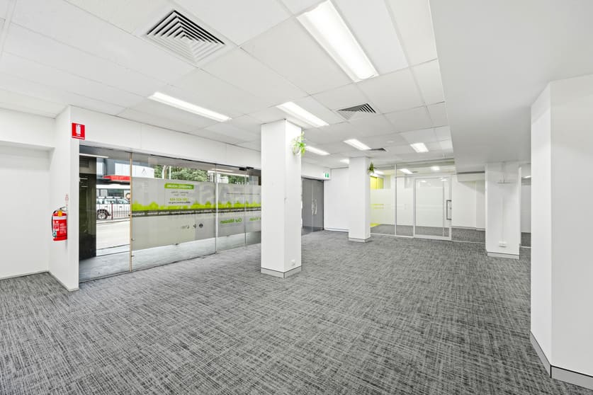 Click to view all images 696 Pittwater Road Brookvale NSW 2100 - Image 3