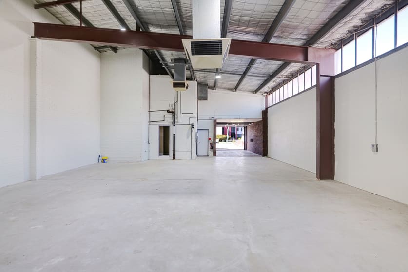 Click to view all images 24 Guthrie Street Osborne Park WA 6017 - Image 3